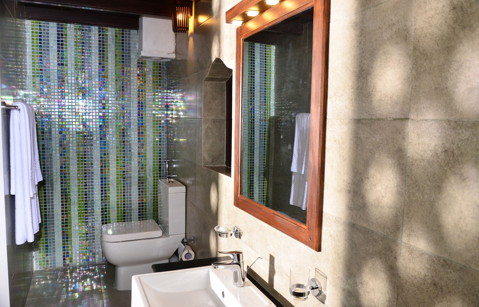56 By Deco - Galle Fort Exterior photo